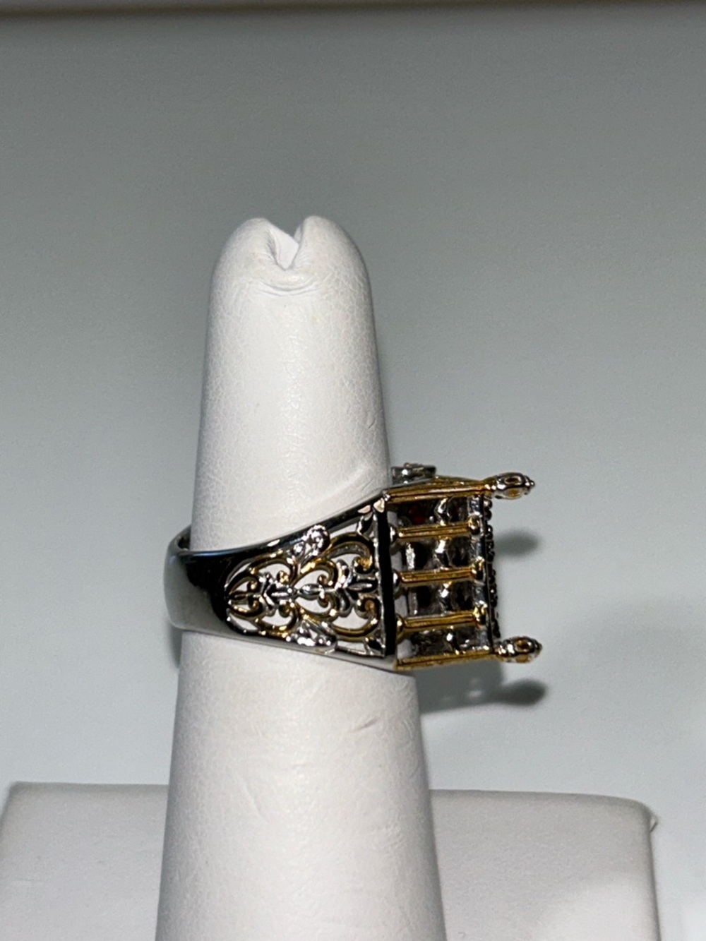 NWT Gems En Vogue Designer Palladium 14k Accent Genuine Garnet Bridge Ring - Picture 3 of 13